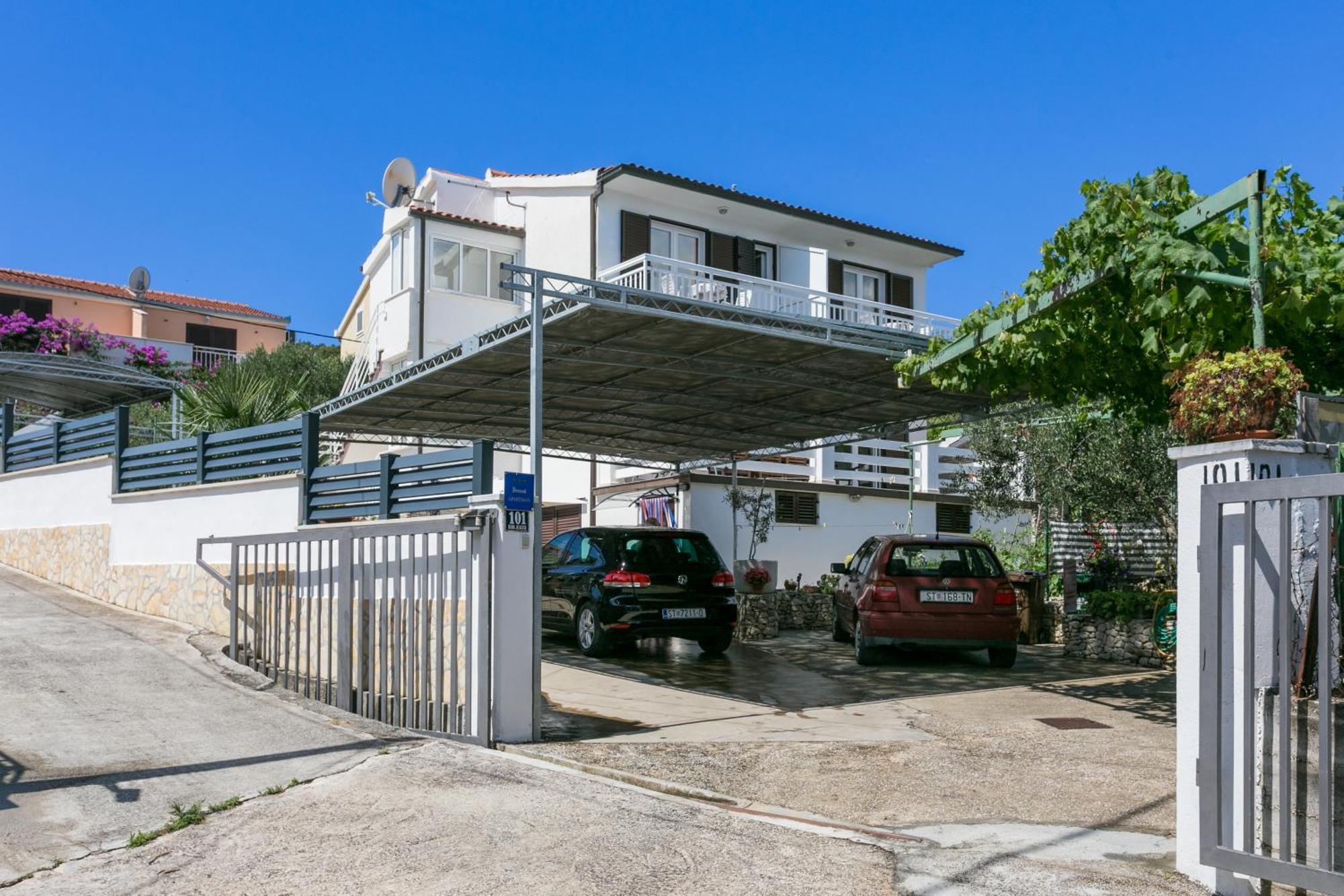 Apartments By The Sea Slatine, Ciovo - 6000 Εξωτερικό φωτογραφία